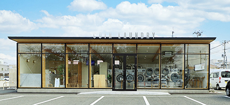 C . The Launderette北上店（シーザランドレッテ北上店）